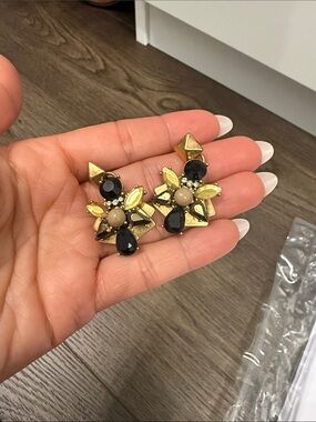 J. Crew women’s statement earring